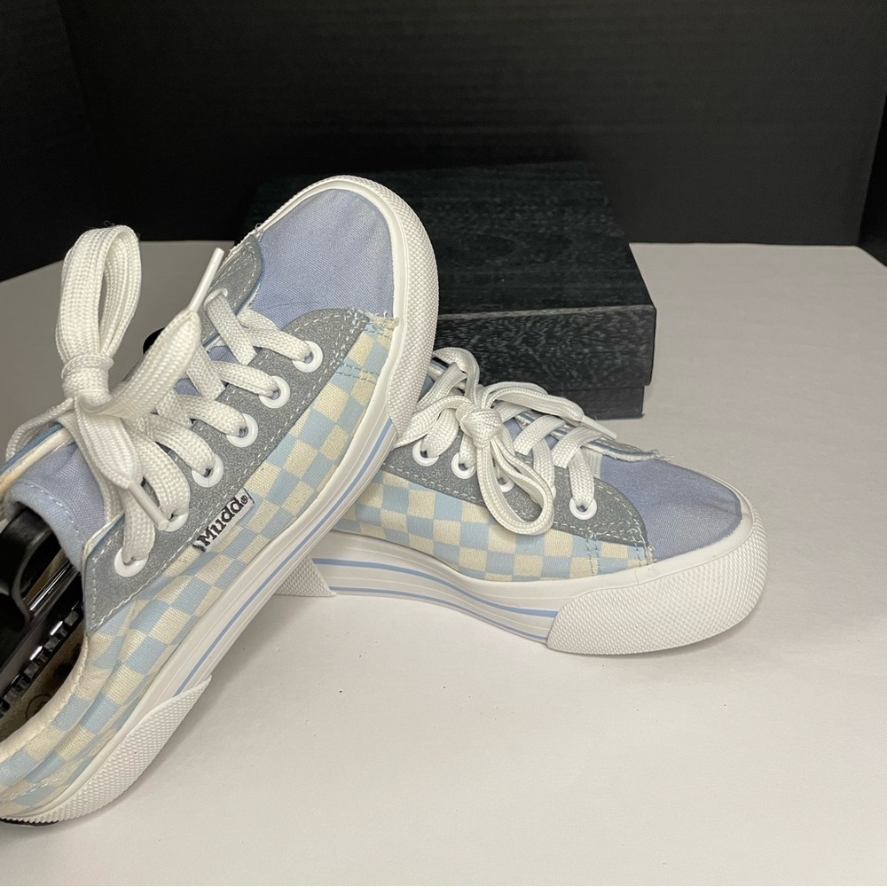Mudd brand blue and white checked shoes youth size 3.